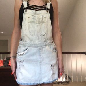 Overall dress